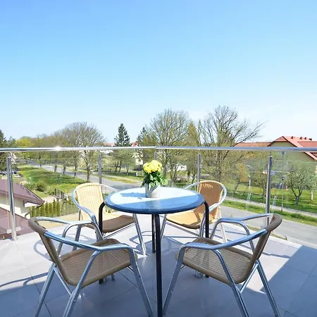 Martika ホームステイ ウストロニエ・モルスキエ